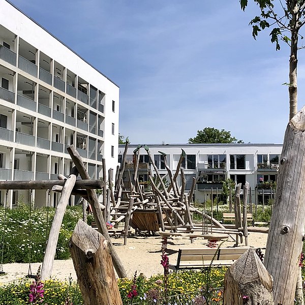  Wohnen mit Mobilitätskonzept im Prinz-Eugen-Park in München 